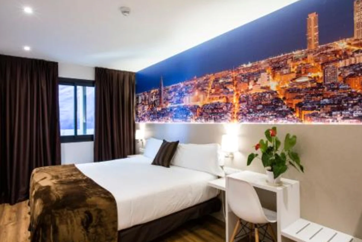 A clean accommodation for budget travelers in the Gràcia district