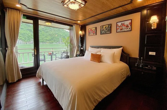 Ha Long Bay 2-Day Cruise: My Practical Guide to Navigating the UNESCO Waters