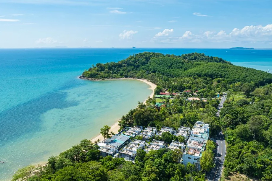 The best ocean view resort with excellent beach access and value for money.