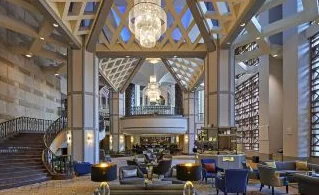 Classic Kuala Lumpur luxury for around 100,000 won per night.