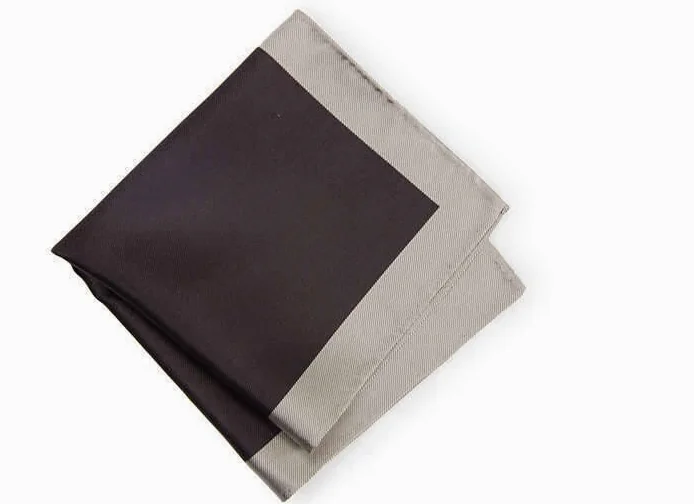 일본 화장실엔 핸드타올 없으니 손수건은 필수예요.